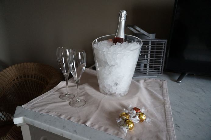 Imagen de la habitación del Hotel Can Ribalta. Foto 10