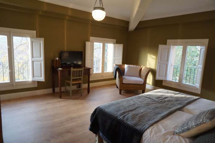 Imagen de la habitación del Hotel Can Ribalta. Foto 13