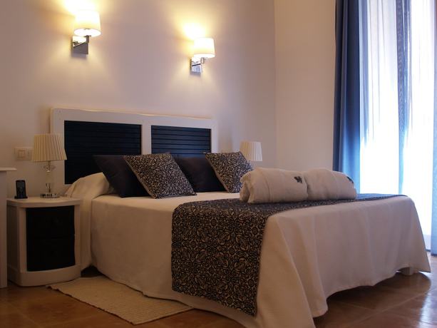 Imagen de la habitación del Hotel Can Serrete. Foto 9