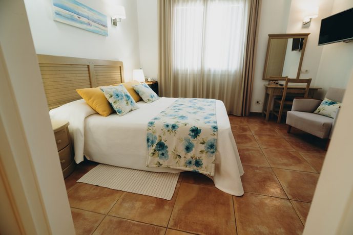 Imagen de la habitación del Hotel Can Serrete. Foto 12