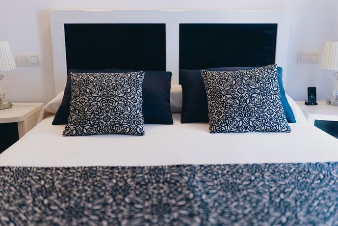 Imagen de la habitación del Hotel Can Serrete. Foto 16