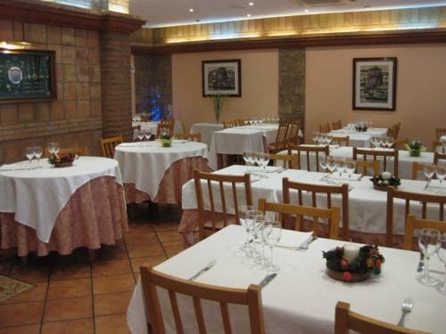 Imagen general del Hotel Can Solé. Foto 4