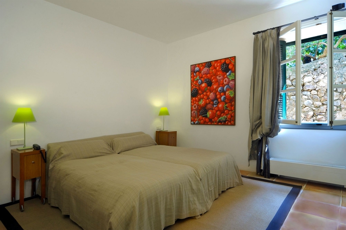 Imagen de la habitación del Hotel Can Verdera. Foto 3