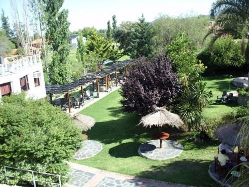 Imagen general del Hotel Cana Blaya Apart Hotel. Foto 21