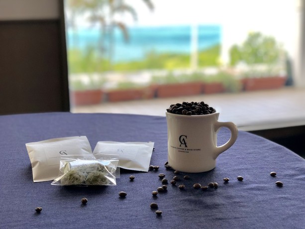 Imagen del bar/restaurante del Hotel Canaan Coffee and Hotel. Foto 2