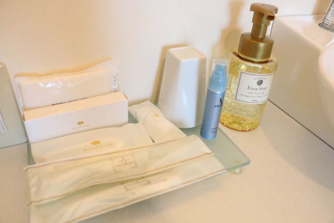 Imagen de la habitación del Hotel Canaan Coffee and Hotel. Foto 10