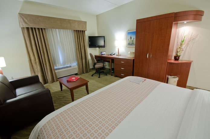 Imagen de la habitación del Hotel Canad Inns Destination Centre Garden City. Foto 4