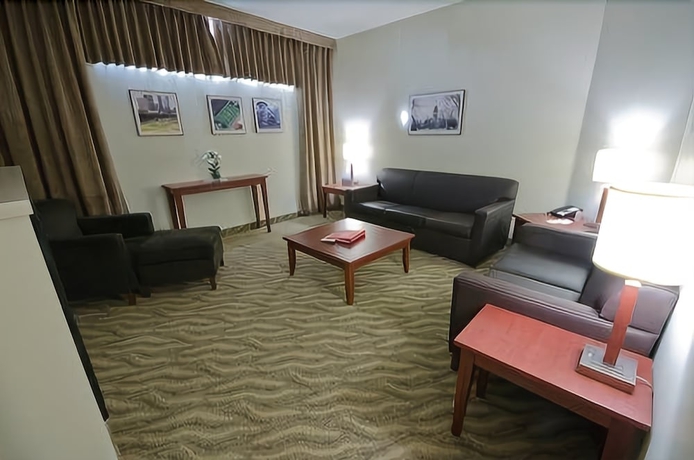 Imagen de la habitación del Hotel Canad Inns Destination Centre Garden City. Foto 17