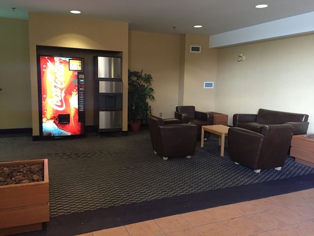 Imagen de los interiores del Hotel Canad Inns Destination Centre Transcona. Foto 19