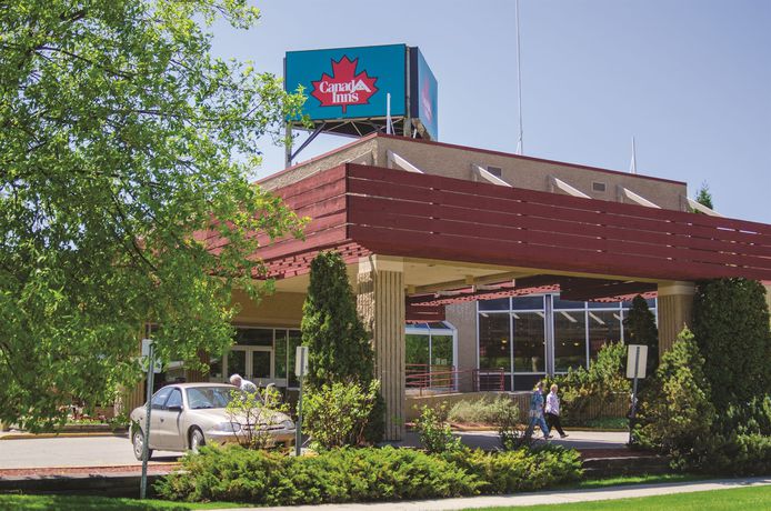 Imagen de los interiores del Hotel Canad Inns Destination Centre Windsor Park. Foto 8