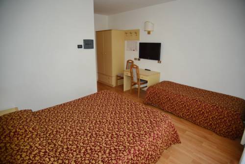 Imagen de la habitación del Hotel Canada, Alpes Italianos. Foto 4