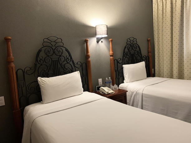 Imagen de la habitación del Hotel Canada, Ciudad de México. Foto 9