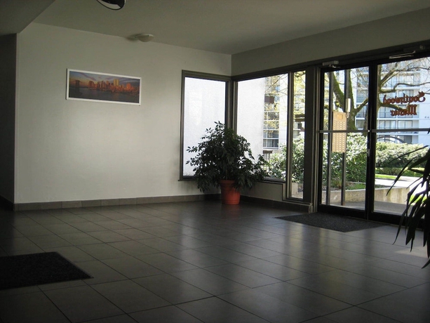 Imagen de los interiores del Hotel Canada Easy Lodge. Foto 14