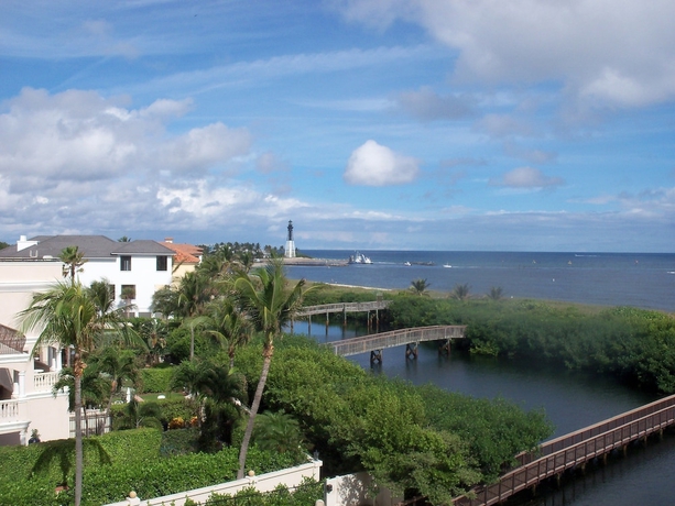 Imagen general del Hotel Canada House Beach Club Resort. Foto 2