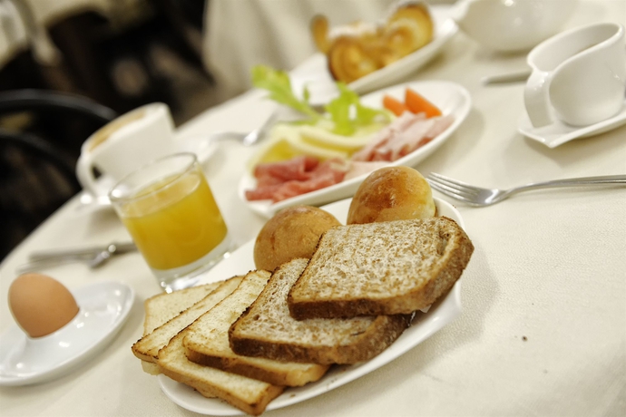 Imagen del bar/restaurante del Hotel Canada, Milán. Foto 2