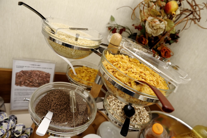 Imagen del bar/restaurante del Hotel Canada, Milán. Foto 3