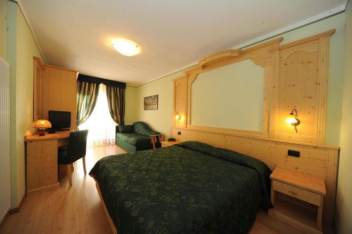 Imagen de la habitación del Hotel Canada, Pinzolo. Foto 16