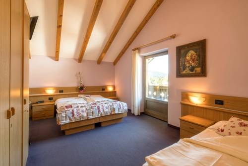 Imagen de la habitación del Hotel Canada, Predazzo. Foto 5