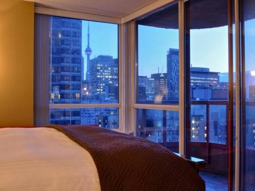 Imagen general del Hotel Canada Suites On Bay. Foto 5
