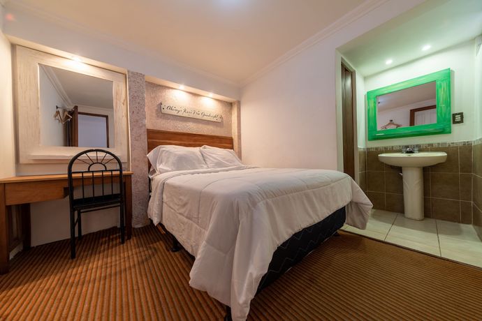 Imagen de la habitación del Hotel Canada, Zona 4. Foto 14