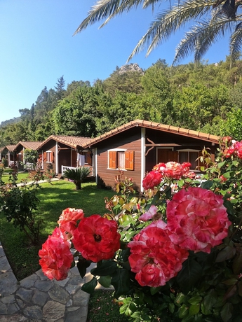 Imagen general del Hotel Canada and Bungalows. Foto 1