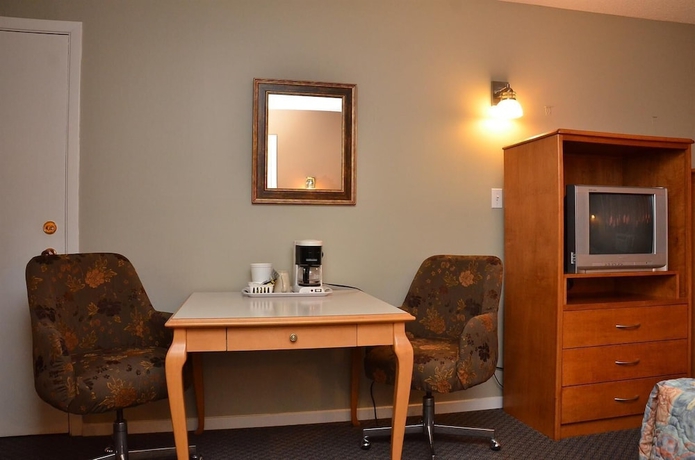 Imagen de la habitación del Hotel Canadas Best Value Inn Kelowna. Foto 10