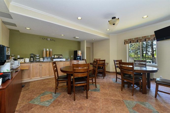 Imagen de los interiores del Hotel Canadas Best Value Inn - Langley / Vancouver. Foto 13