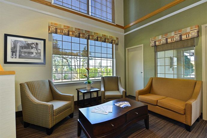 Imagen de los interiores del Hotel Canadas Best Value Inn - Langley / Vancouver. Foto 15