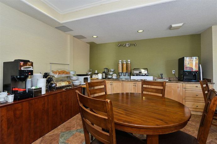 Imagen de la habitación del Hotel Canadas Best Value Inn - Langley / Vancouver. Foto 10