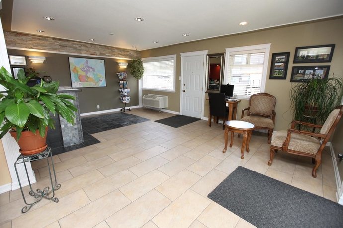 Imagen de los interiores del Hotel Canadas Best Value Inn Prince George. Foto 11