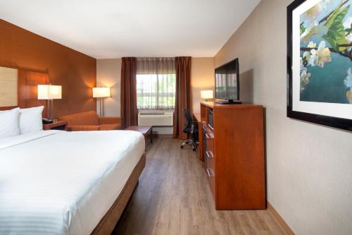Imagen de la habitación del Hotel Canadas Best Value Inn Richmond Hill Toronto N. Foto 9