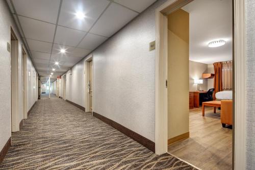 Imagen general del Hotel Canadas Best Value Inn Richmond Hill Toronto N. Foto 1