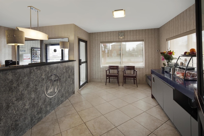 Imagen de los interiores del Hotel Canadas Best Value Inn Toronto. Foto 5