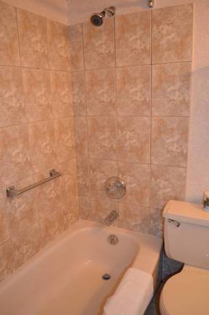 Imagen de la habitación del Hotel Canadas Best Value Inn & Suites Castlegar. Foto 13