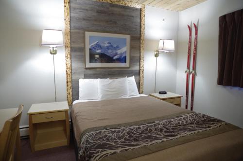 Imagen de la habitación del Hotel Canadas Best Value Inn and Suites Fernie. Foto 8