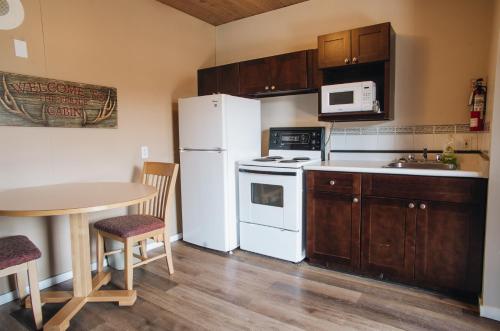 Imagen de la habitación del Hotel Canadas Best Value Inn and Suites Fernie. Foto 9
