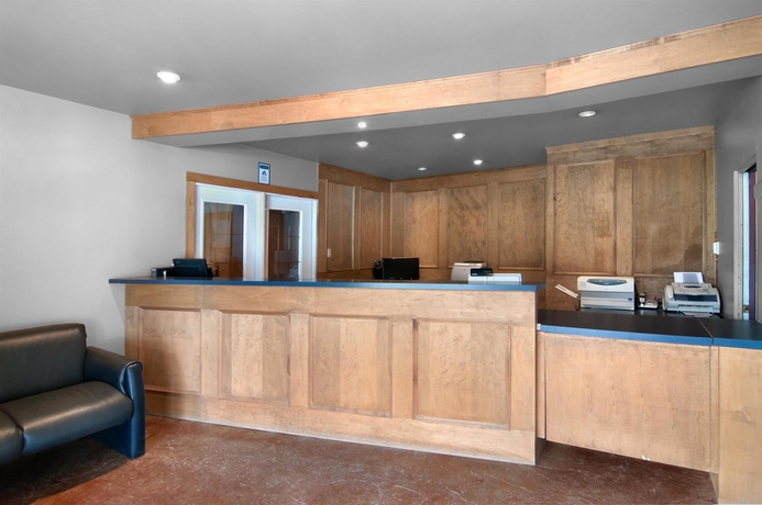 Imagen de los interiores del Hotel Canadas Best Value Inn and Suites Fernie. Foto 15