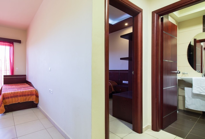 Imagen de la habitación del Hotel Canadian, Laganas. Foto 3