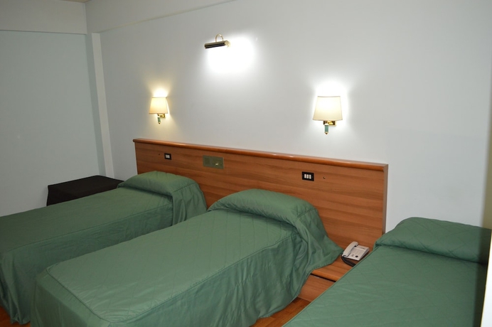 Imagen de la habitación del Hotel Canadian, L'aquila . Foto 12