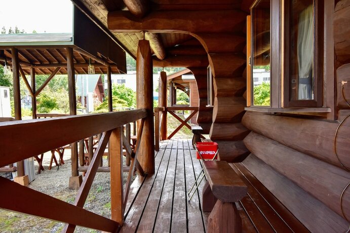Imagen general del Hotel Canadian Log Cottage Takitaro. Foto 6