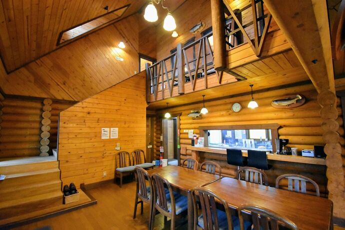 Imagen general del Hotel Canadian Log Cottage Takitaro. Foto 12