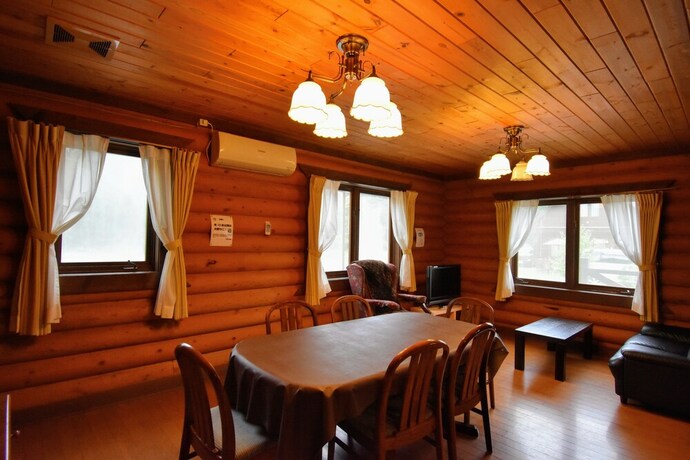 Imagen de la habitación del Hotel Canadian Log Cottage Takitaro. Foto 15