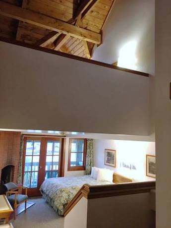 Imagen de la habitación del Hotel Canadian Princess Lodge and Marina. Foto 5