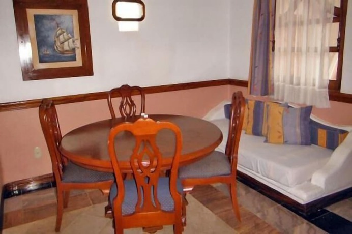 Imagen de la habitación del Hotel Canadian Resorts Huatulco. Foto 4