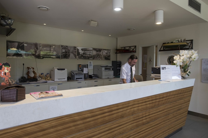 Imagen de los interiores del Hotel Canado Club Family Village. Foto 18