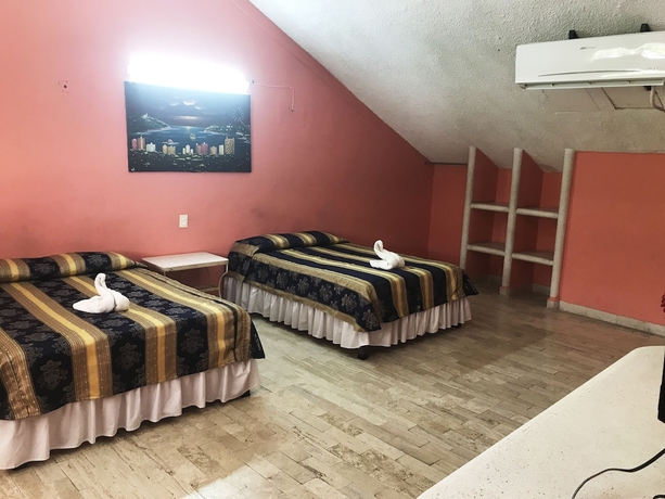 Imagen de la habitación del Hotel Canaima. Foto 7