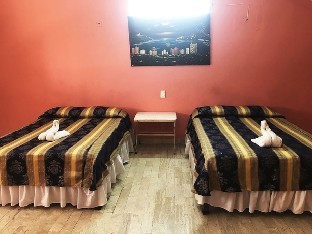 Imagen de la habitación del Hotel Canaima. Foto 10