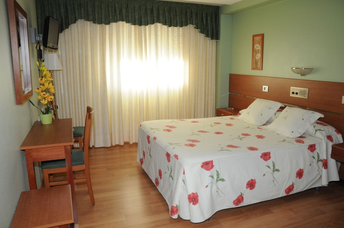Imagen de la habitación del Hotel Canaima. Foto 8