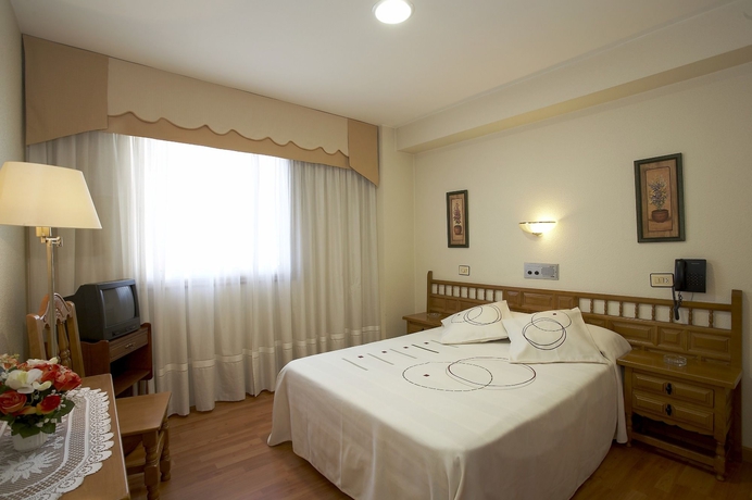 Imagen de la habitación del Hotel Canaima, Vigo. Foto 10