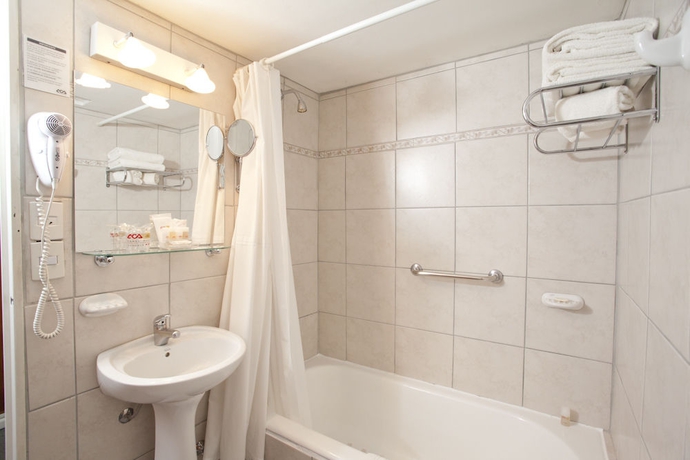 Imagen de la habitación del Hotel Canal Beagle. Foto 7